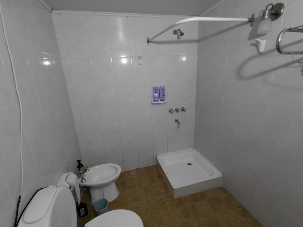 VENTA CASA EN BARRIO PLAYA SERENA EN DOS PLANTAS CON GALERIA Y JARDIN