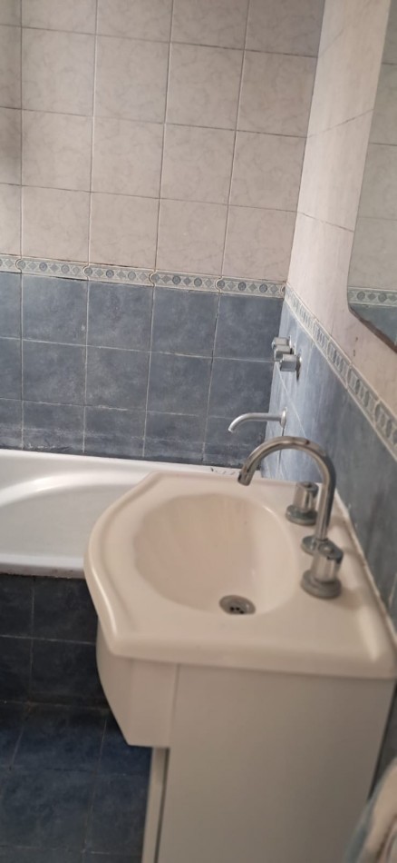 DEPARTAMENTO 3 AMBIENTES CON PATIO Y BAULERA