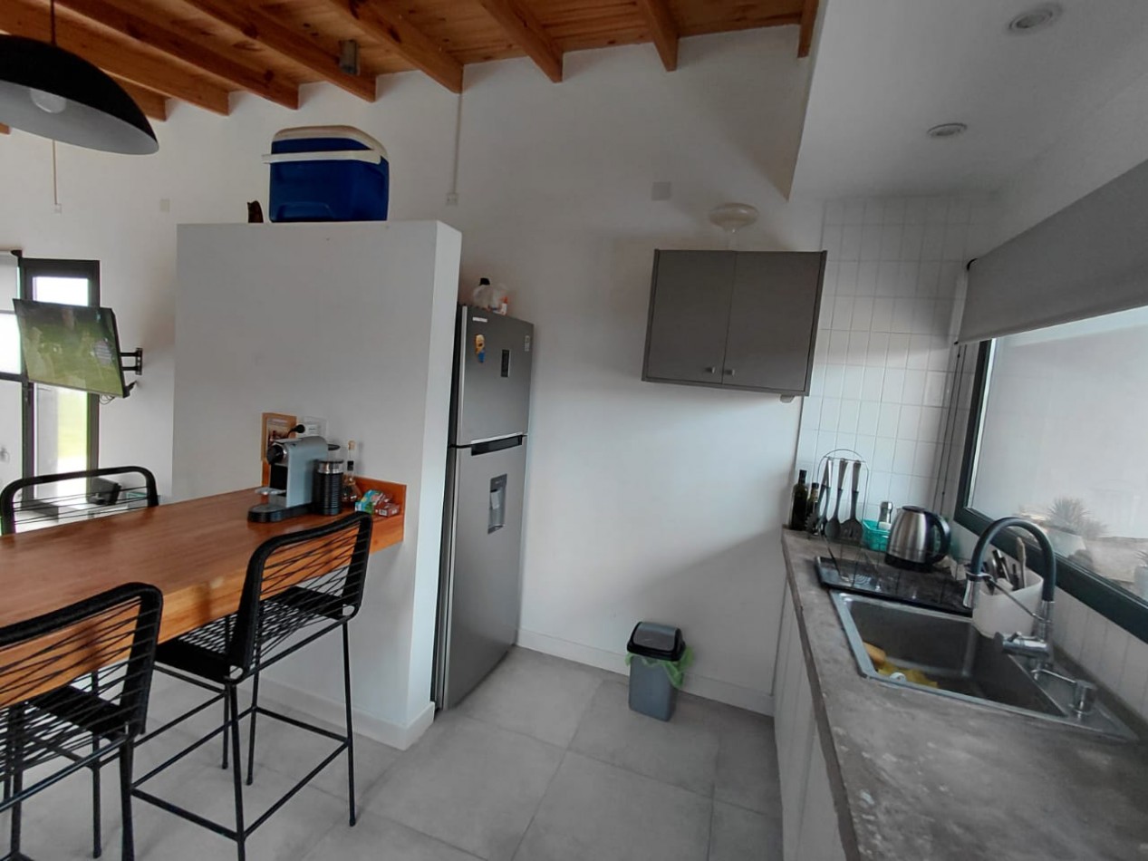 CASA EN VENTA EN ACANTILADOS CONSTRUIDA SOBRE DOS LOTES