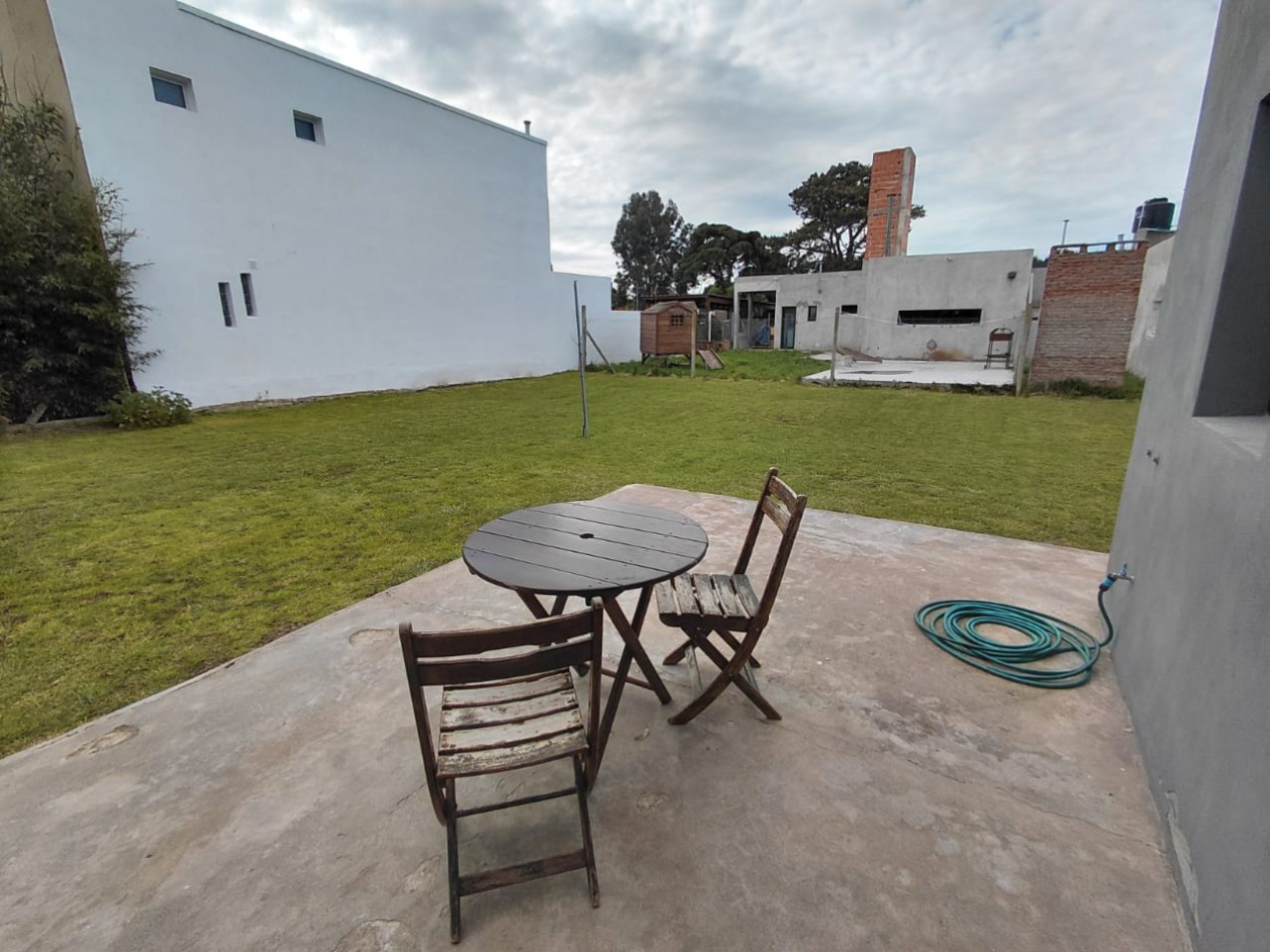 CASA EN VENTA EN ACANTILADOS CONSTRUIDA SOBRE DOS LOTES