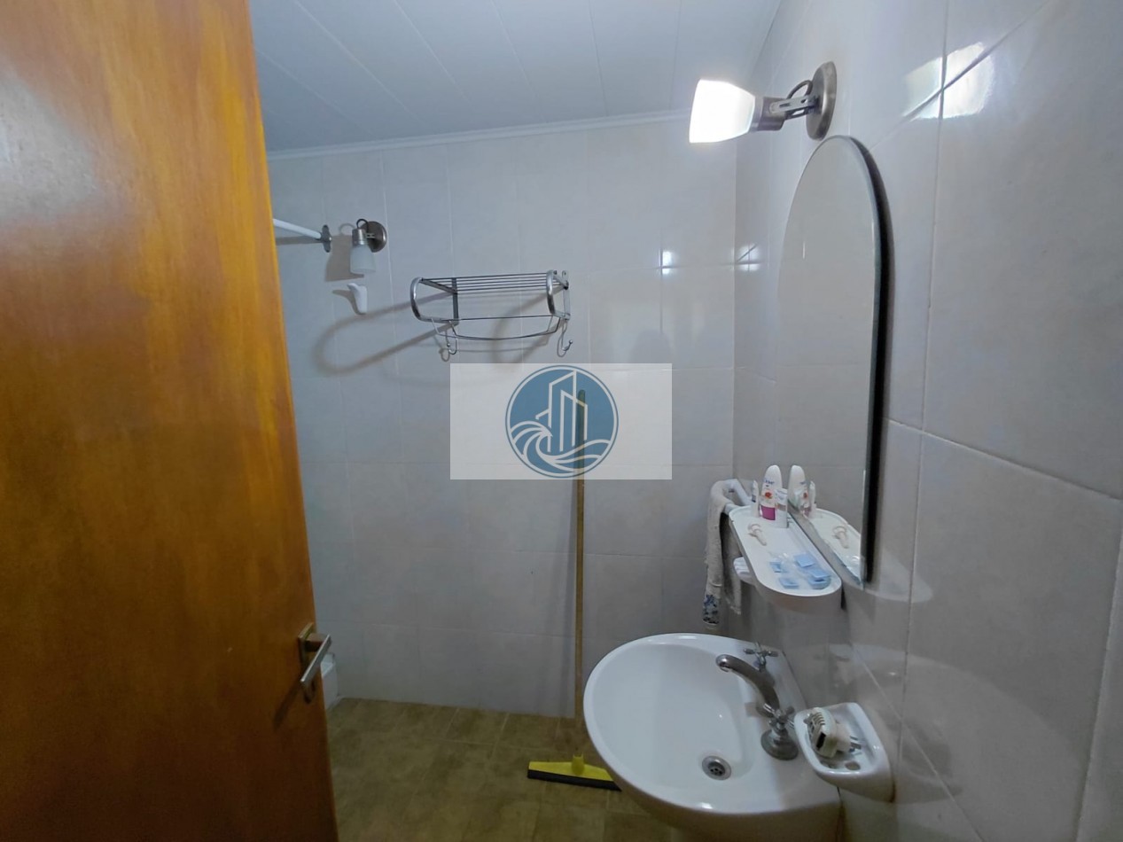 VENTA CASA EN BARRIO PLAYA SERENA EN DOS PLANTAS CON GALERIA Y JARDIN