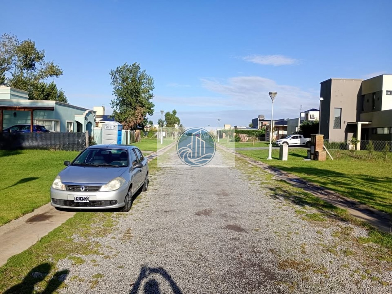TERRENO EN BARRIO LA AURELIA