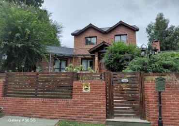 VENTA CASA  6 AMBIENTES  SIERRA DE LOS PADRES