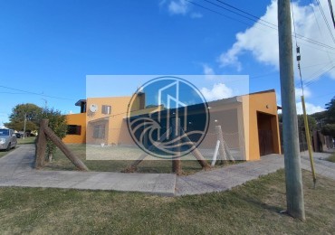 VENTA CASA EN BARRIO PLAYA SERENA EN DOS PLANTAS CON GALERIA Y JARDIN